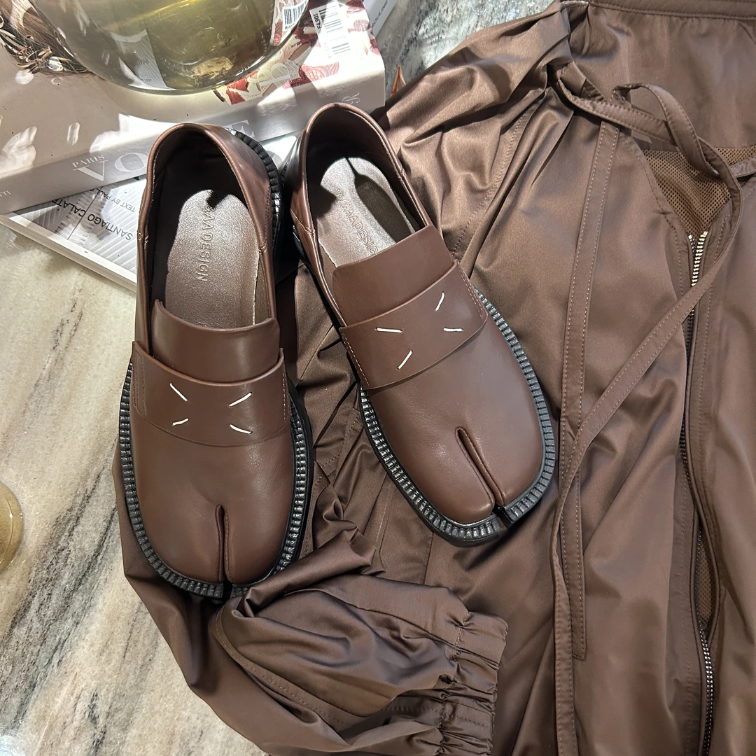 VV&AA 时尚百搭新款日系厚底浅口分趾鞋休闲鞋2319-7