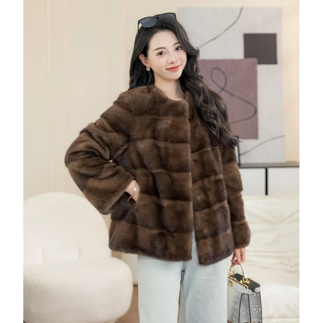 北欧传奇进口半熟芝士水貂外套女（2242）