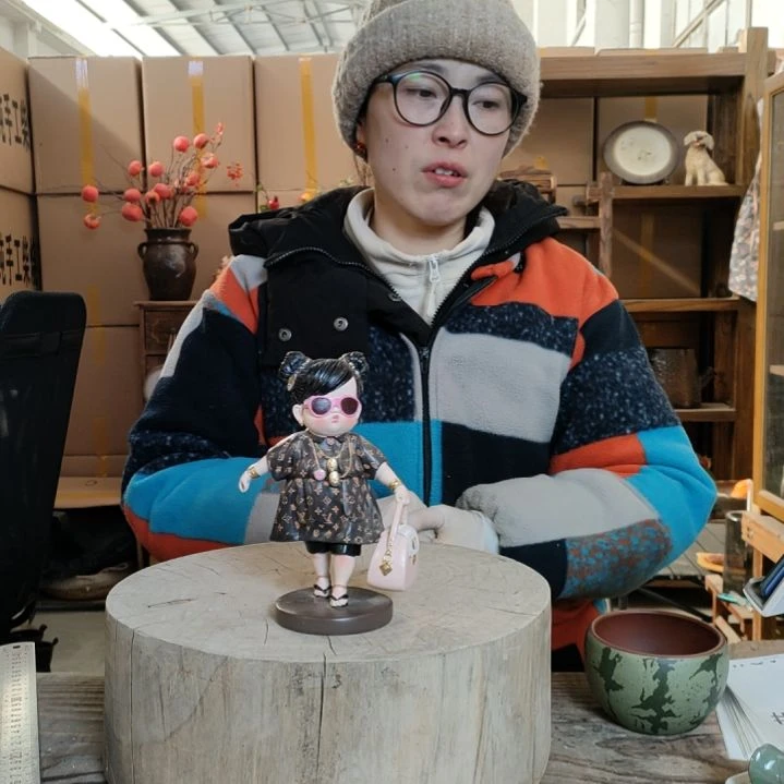 【闪购商品】瓷罐富婆