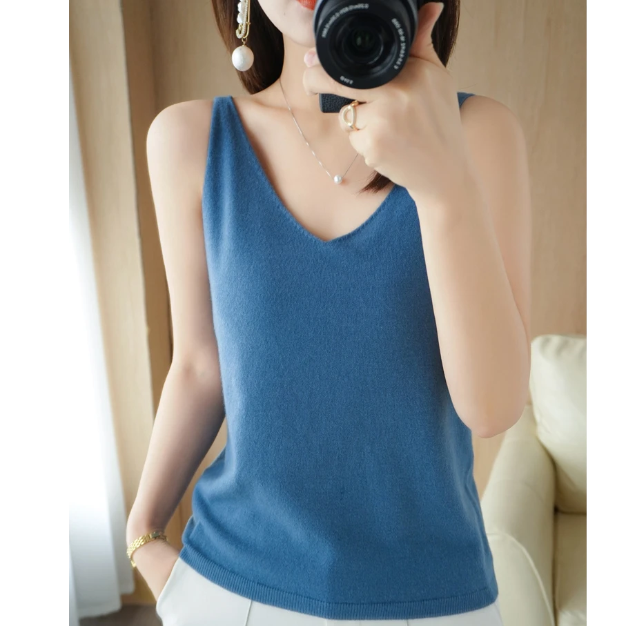 时尚打底V领纯色针织背心无袖上衣百搭吊带W2008