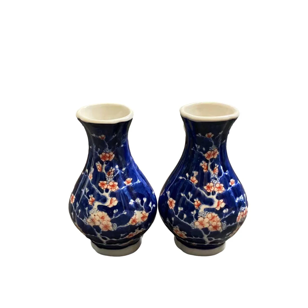 AS8918 青花釉里红赏瓶