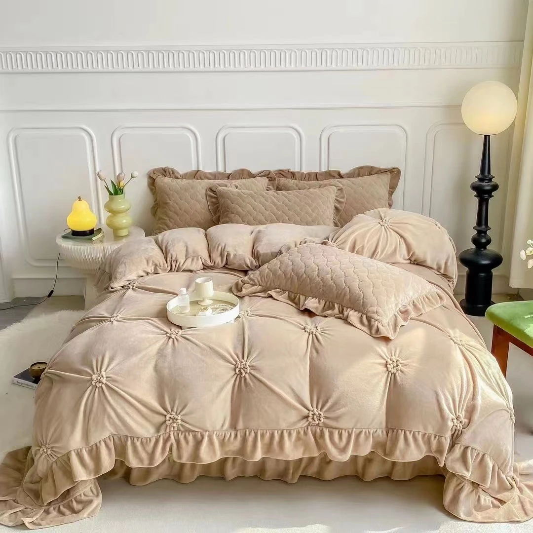 秋冬床盖加厚牛奶绒四件套韩式少女公主风立体扭花珍珠款