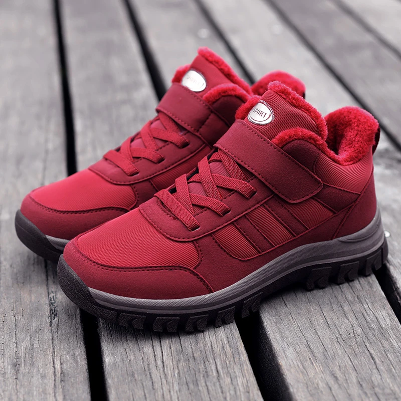 老人棉鞋女冬季加绒保暖妈妈鞋软底防滑中老年健步鞋男爸爸鞋1666