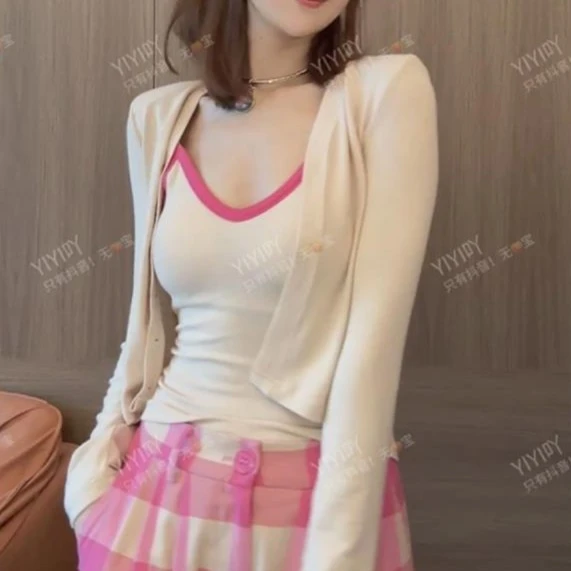 韩系chic别致上衣设计感小众女春季内搭针织背心+开衫外套两件套