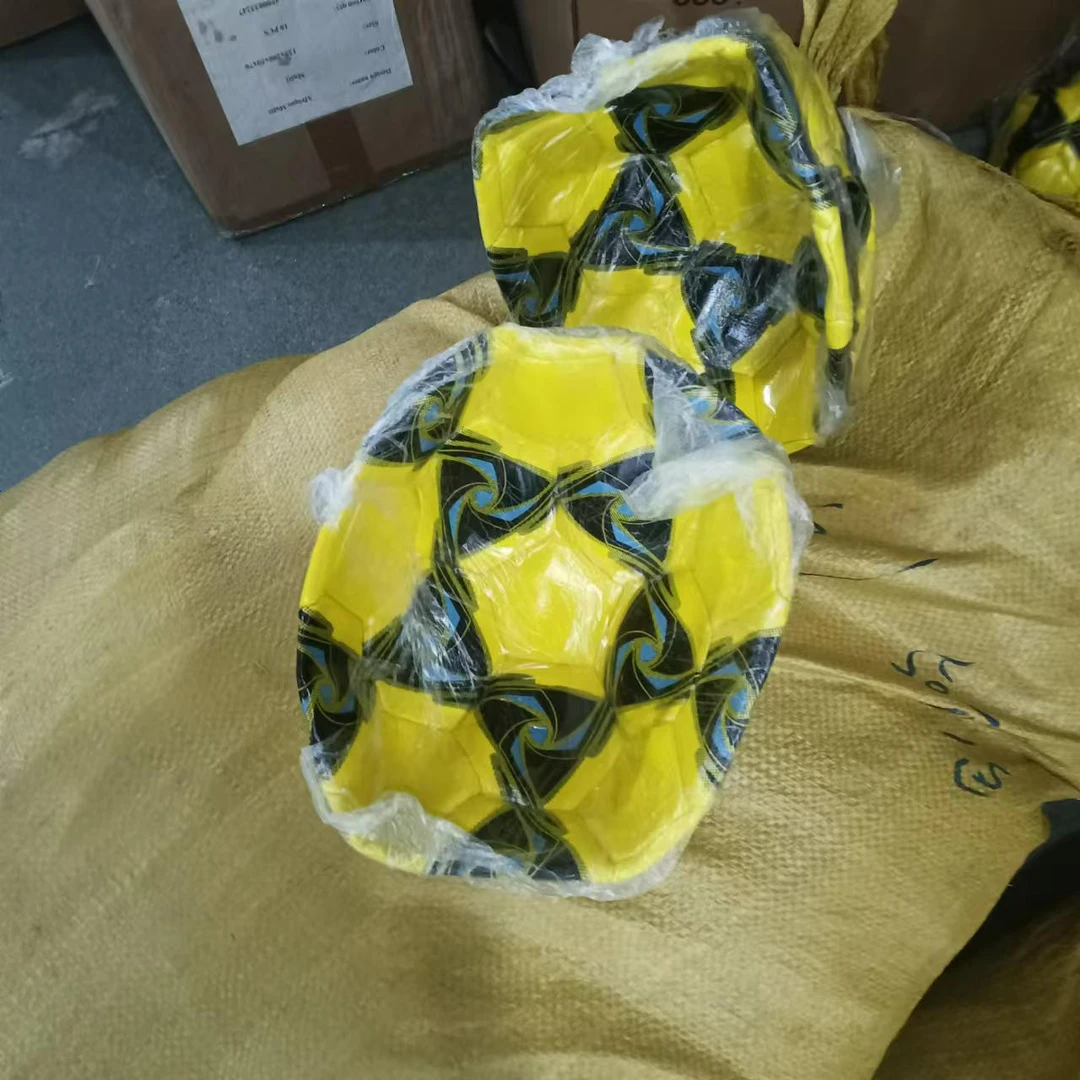 黄色5号足球成人款（需自己打气）