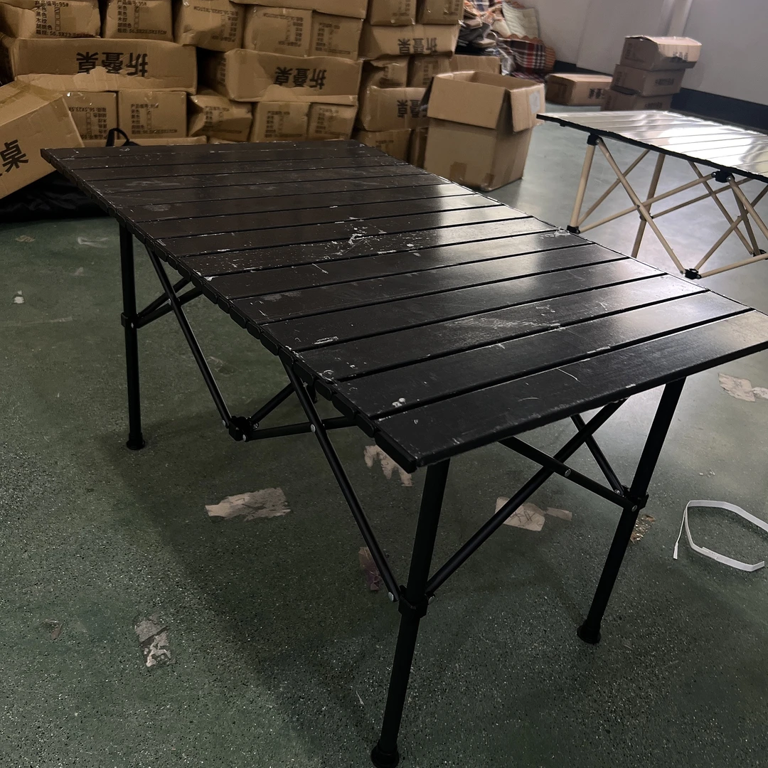 E4 黑色可折叠桌高级户外桌 蛋卷桌 约55*90*50 微瑕疵介意勿拍
