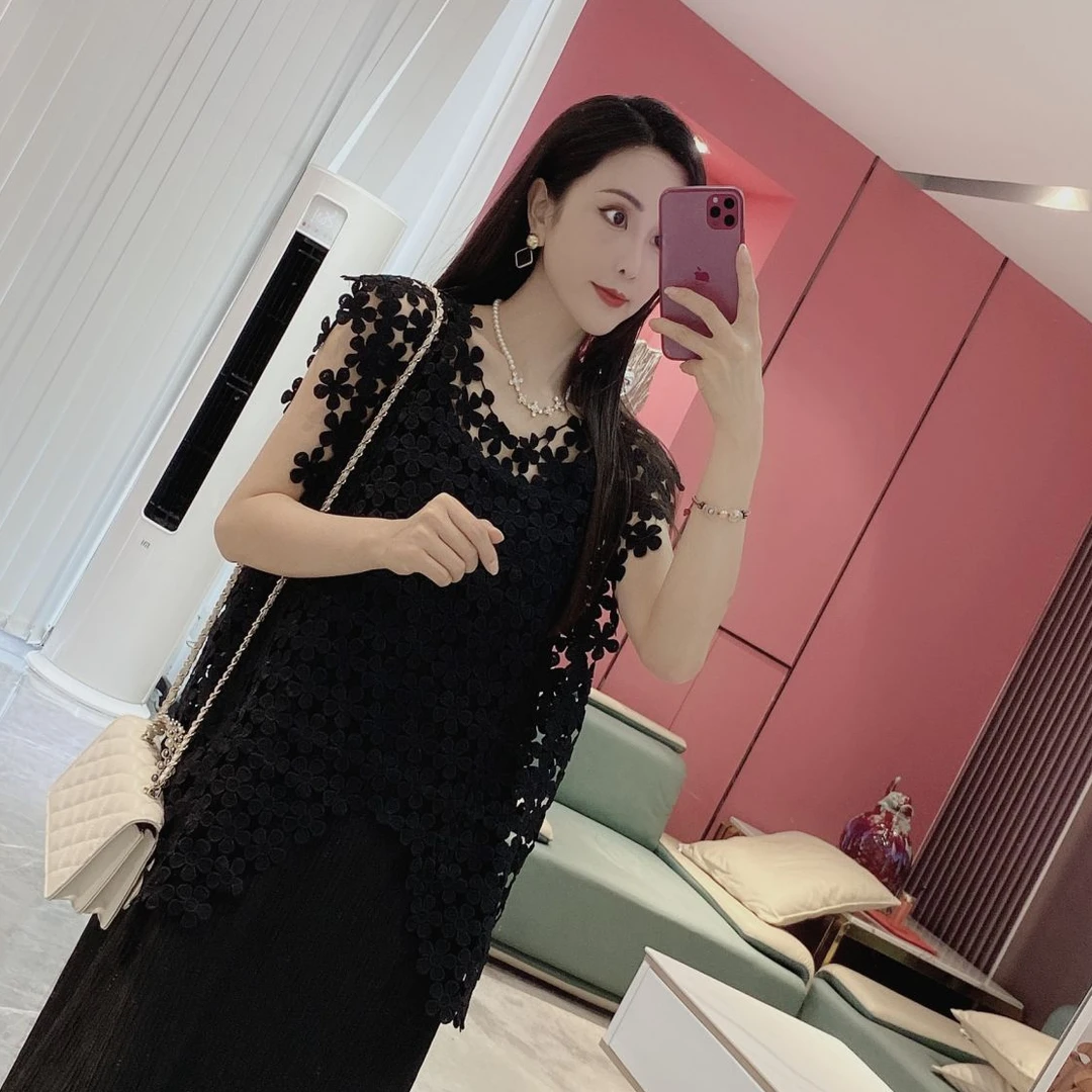 Q【单件马甲】小众设计够花蕾丝马甲9176