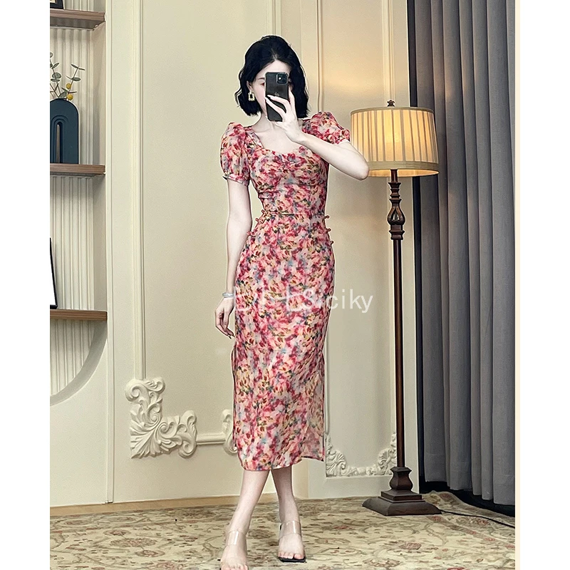 现货 七小七【如棠】法式方领碎花连衣裙女夏收腰显瘦包臀长裙开叉