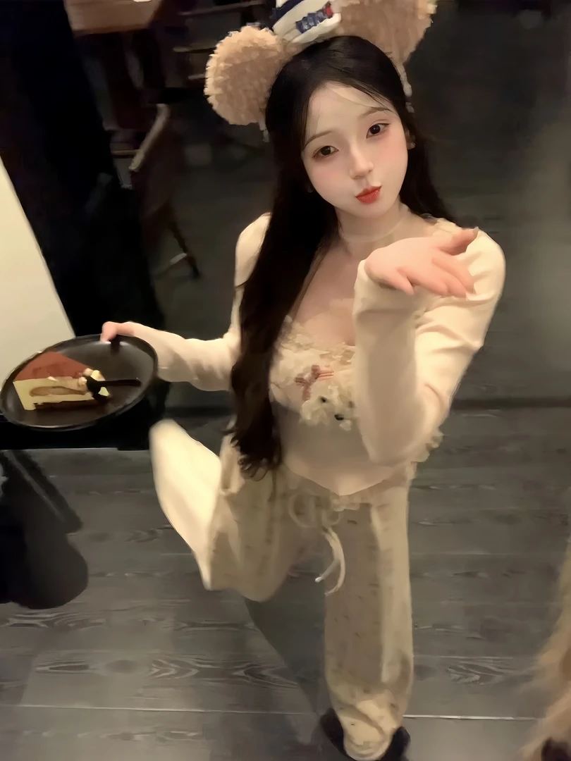 奶油小狗2.0纯欲辣妹风秋冬显瘦长袖针织上衣休闲阔腿裤长裤套装