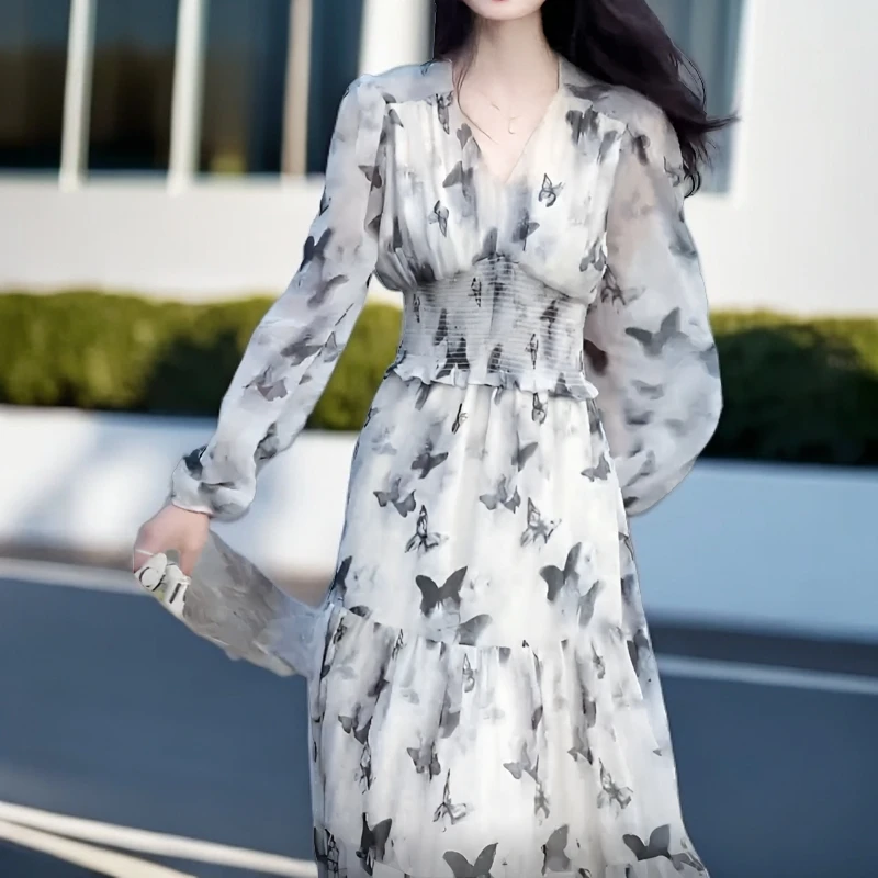 高级感优雅气质水墨蝴蝶印花女装连衣裙新款超仙的收腰显瘦长裙