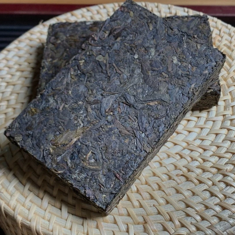 石佛洞 2014易坎砖 普洱生茶 250克