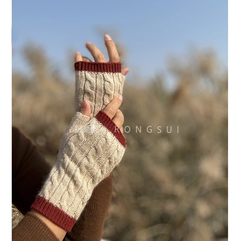 秋冬保暖 100%纯羊绒手套男女通用 拼色麻花露指加厚学生护腕手套