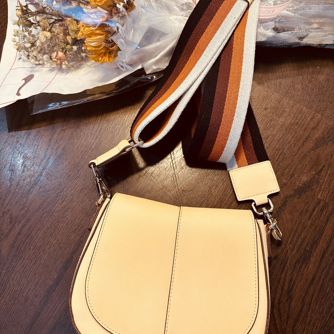 编码款，直播间下单，爆爆专享小众时尚百搭休闲包