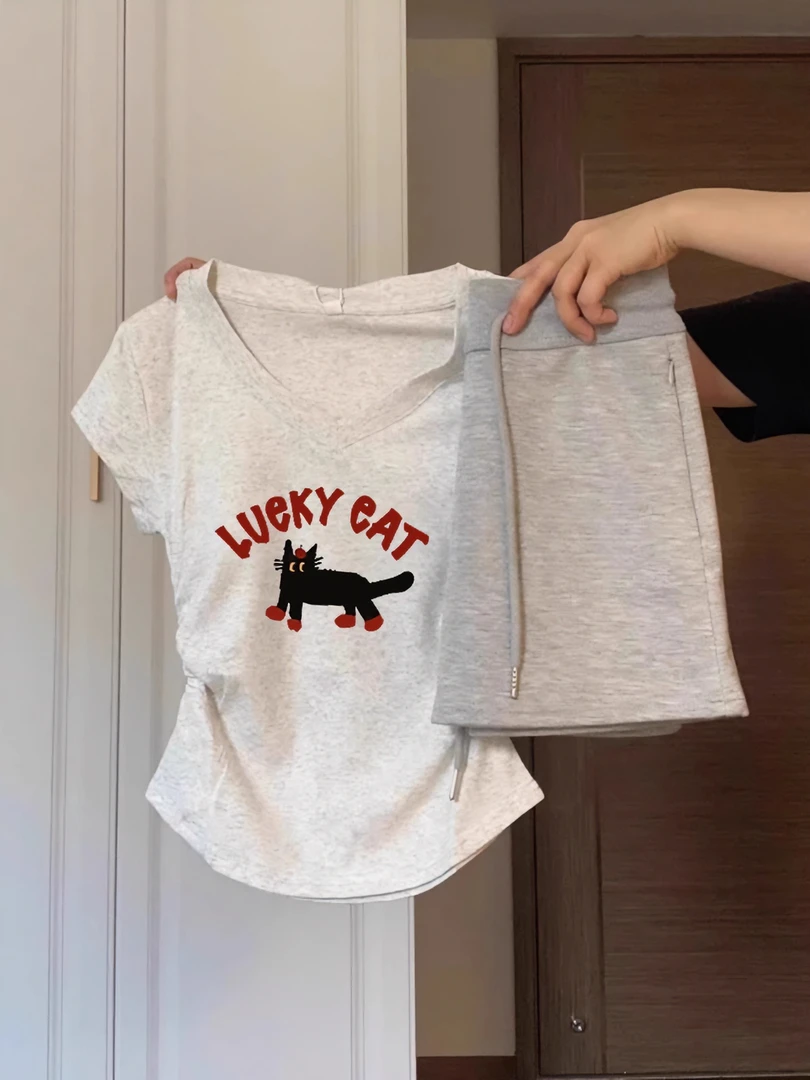 灰色棉褶皱收腰设计感上衣女夏季新款休闲白色显瘦时尚短袖T恤ins