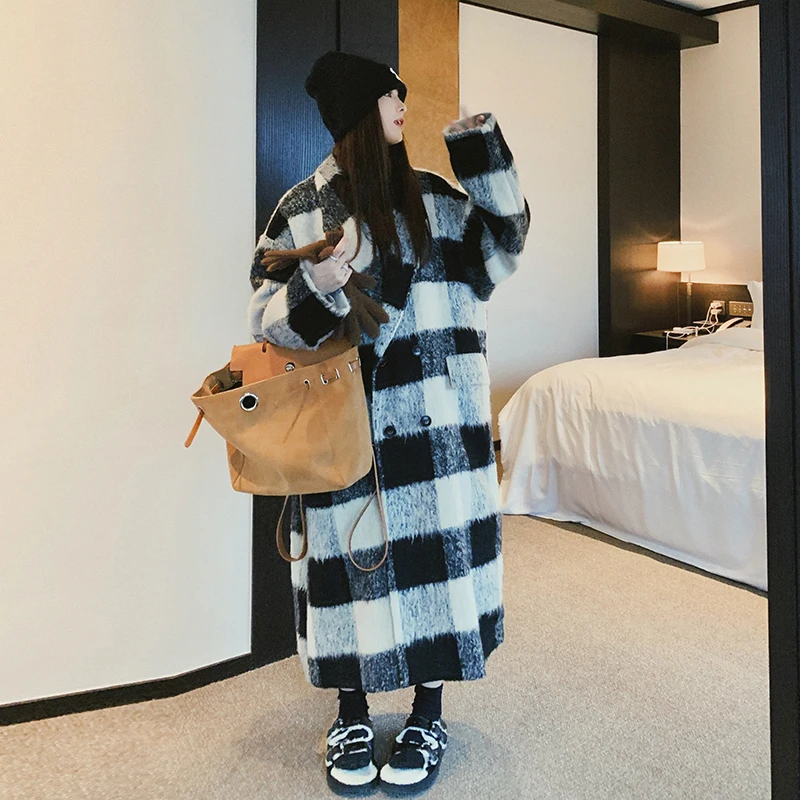 慵懒风黑白格纹毛呢大衣阔版韩剧穿搭秋冬季新款加厚长款呢子外套
