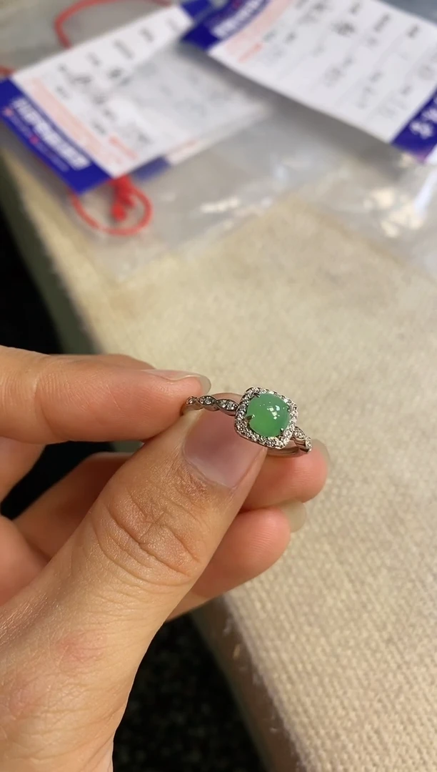 【闪购商品】翡翠戒指银S925镶嵌戒指