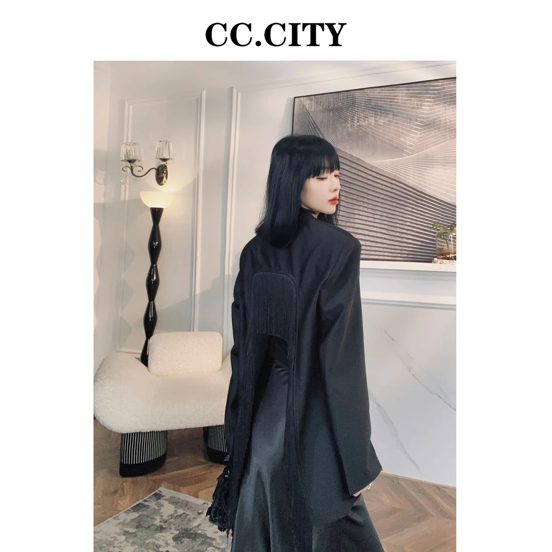【蔡丽丽 & 添羽 】气质网红时尚休闲黑色高领外套X6665
