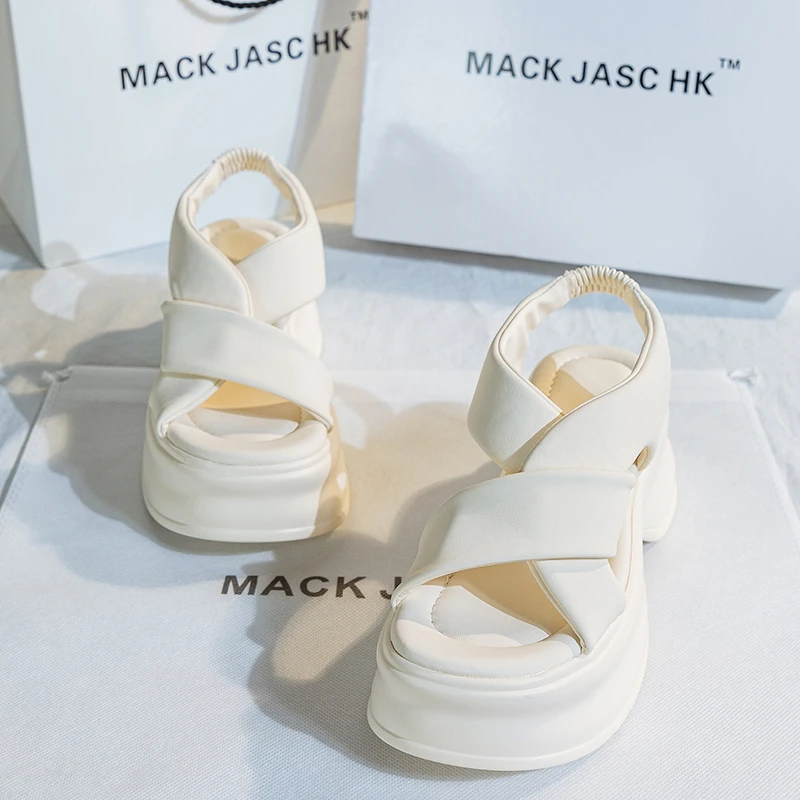 香港MACKJASCHK2024夏季新款坡跟运动一脚蹬厚底增高仙女风凉鞋女