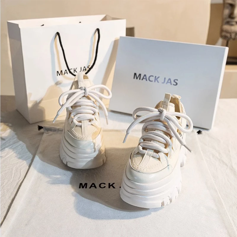 香港MACKJASCHK真皮加绒女鞋2024秋冬新款百搭厚底内增高老爹鞋女