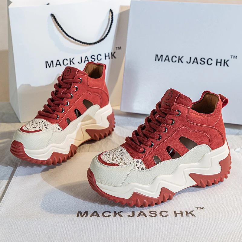 香港MACKJASCHK坡跟凉鞋2024新款透气厚底内增高百搭包头凉鞋女夏