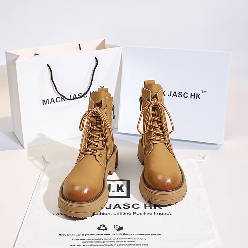 香港『头层牛皮』厚底小个子短靴2024秋冬新款显瘦内增高马丁靴女