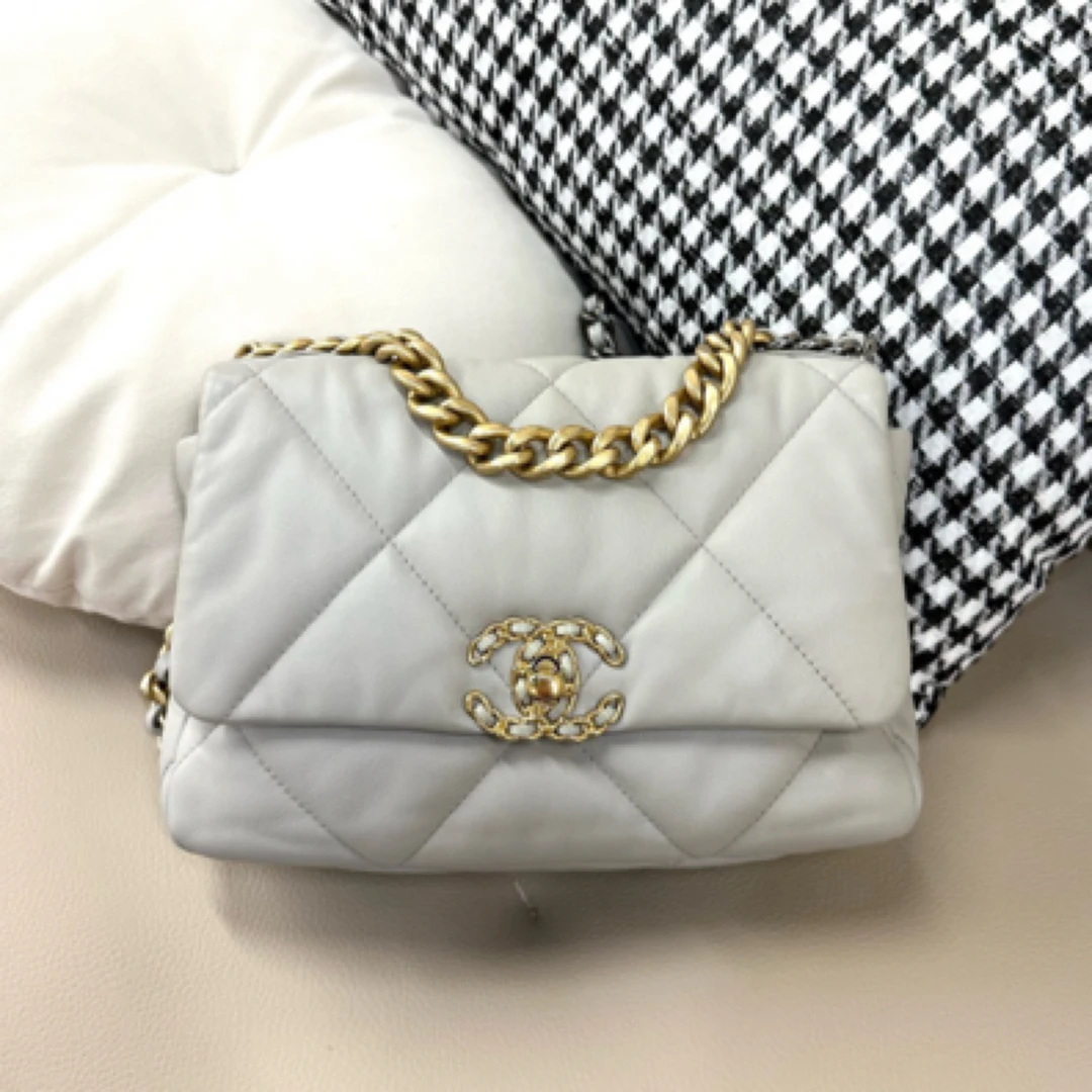 99新 Chanel/香奈儿 21A灰金19bag小号时尚手提斜挎包百搭