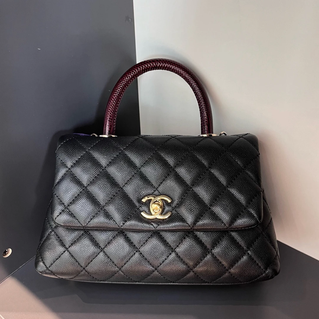 99新 Chanel/香奈儿 21P黑金蜥蜴压纹手柄handle小号手提斜挎包