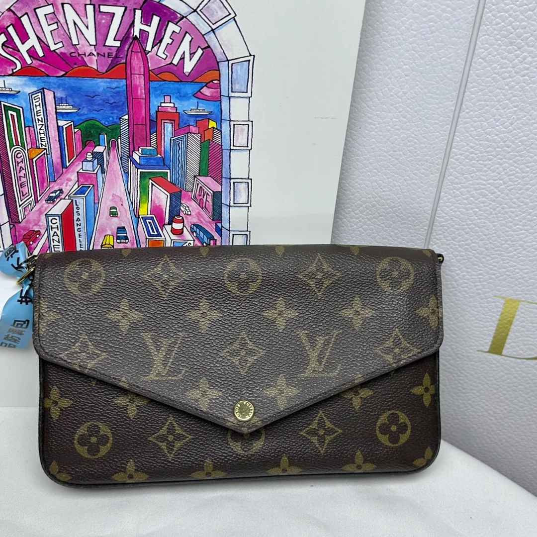 99新 LouisVuitton/路易威登 老花三合一信封包