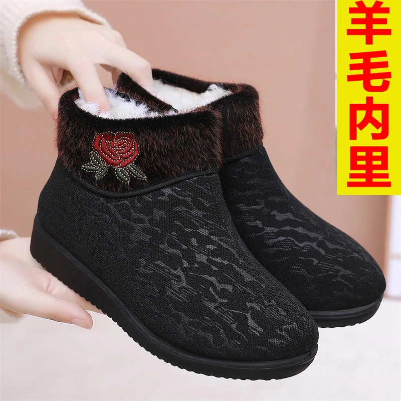 冬季老北京布鞋女棉鞋加绒加厚防滑老年人妈妈奶奶鞋老人羊毛棉靴