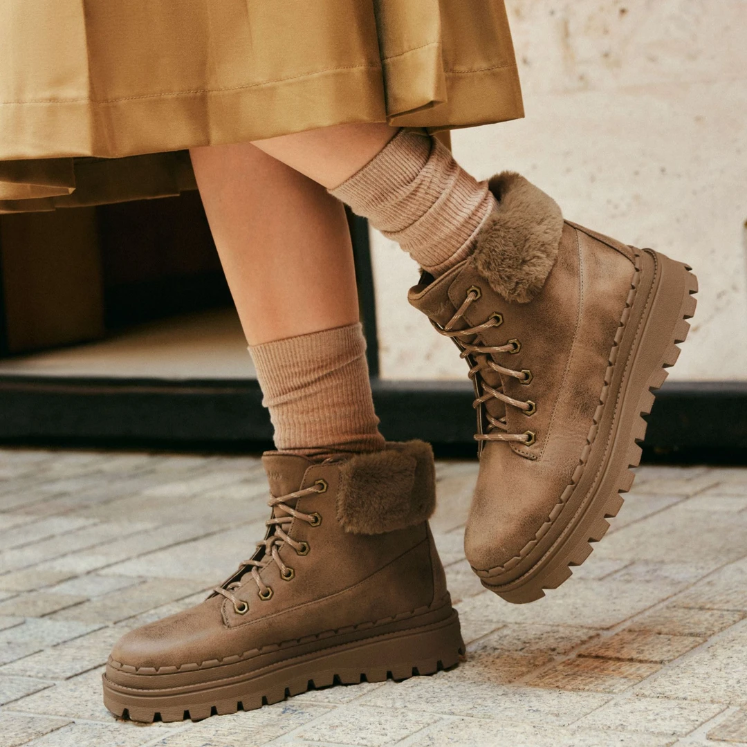 【时尚】斯凯奇官方女鞋高帮百搭加绒保暖柔软舒适休闲雪地靴169032