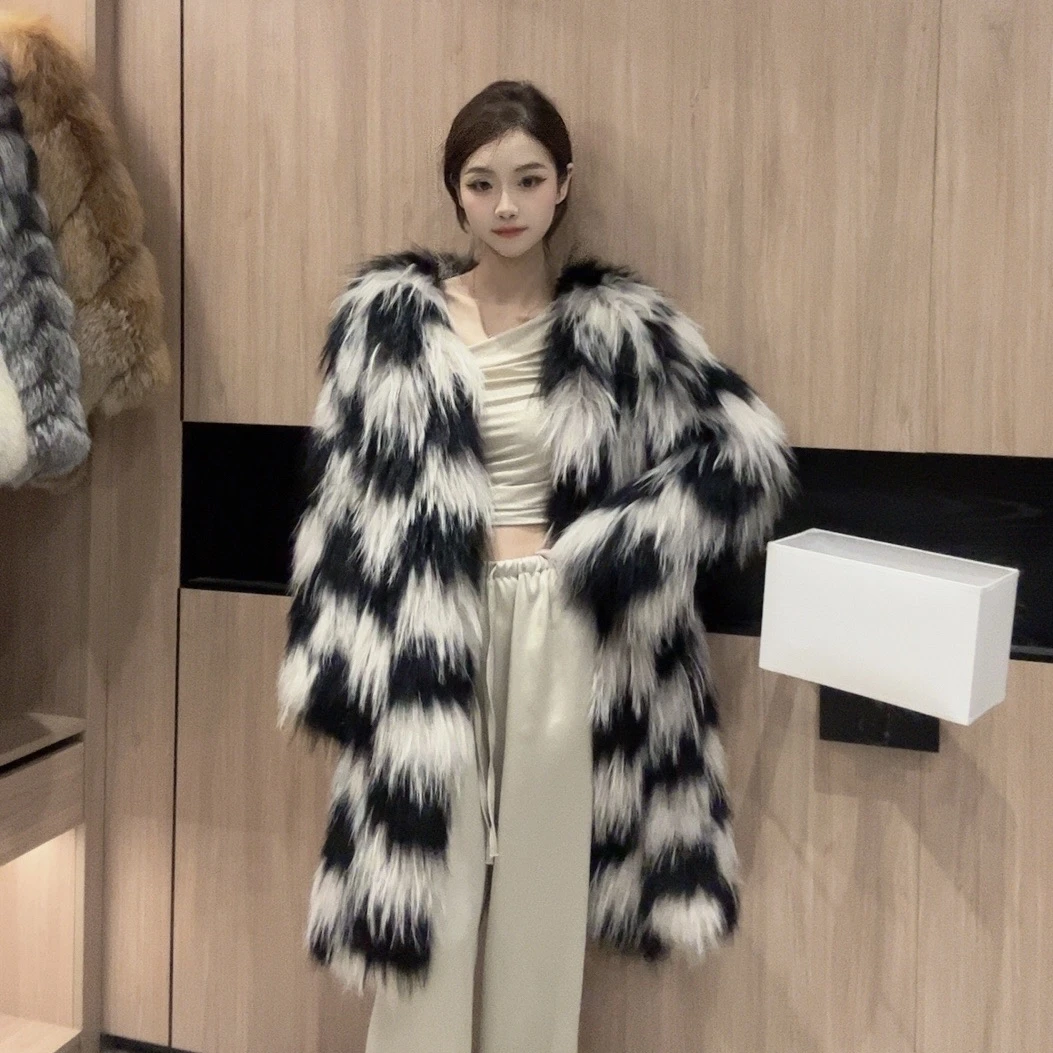 2024新款 貉子毛外套女长款 加厚加密 棋盘格90