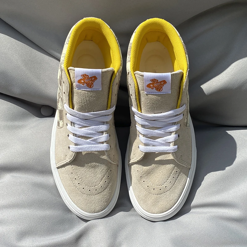 秋季新款男鞋米白色格子帆布鞋小众设计大码情侣板鞋经典黄色内里