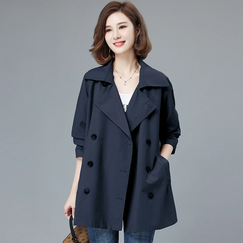 流行妈妈秋装外套2025年新款中年女士洋气上衣中老年人春秋风衣