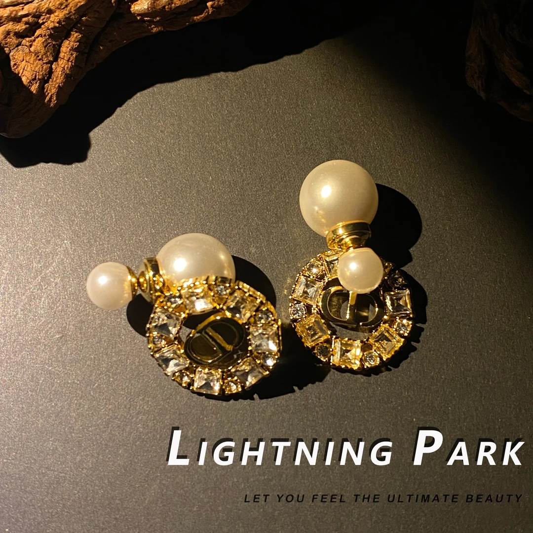 黄铜仿珍珠耳饰 【小众轻奢】用心在做耳饰 珠珠镶钻猪鼻子耳饰2011