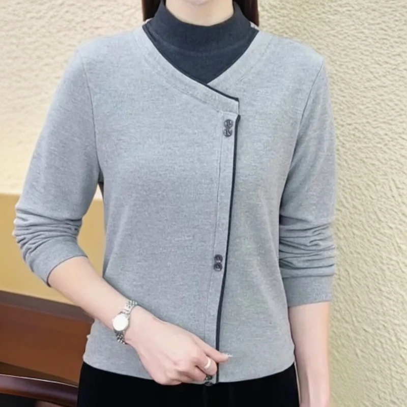 冬季复古洋气时尚盘扣打底衫高级洋气长袖新款宽松上衣气质836