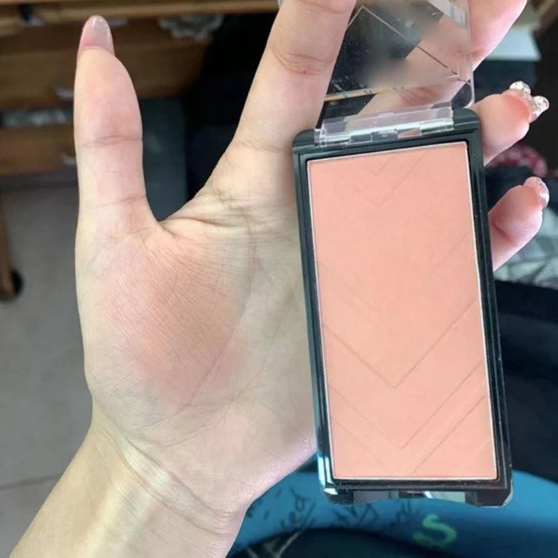 女孩单色腮红自然立体修容腮紫蜜桃裸粉细腻新款学生党平价纯欲风