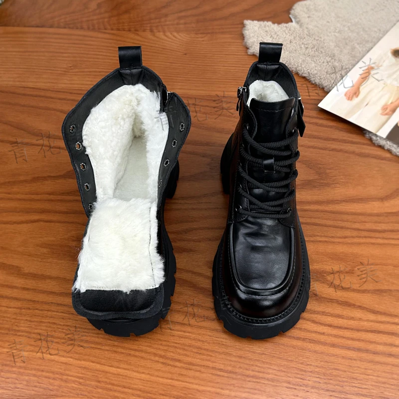 新款马丁靴2025冬季加绒高跟短靴厚底雪地靴百搭黑色加厚靴子