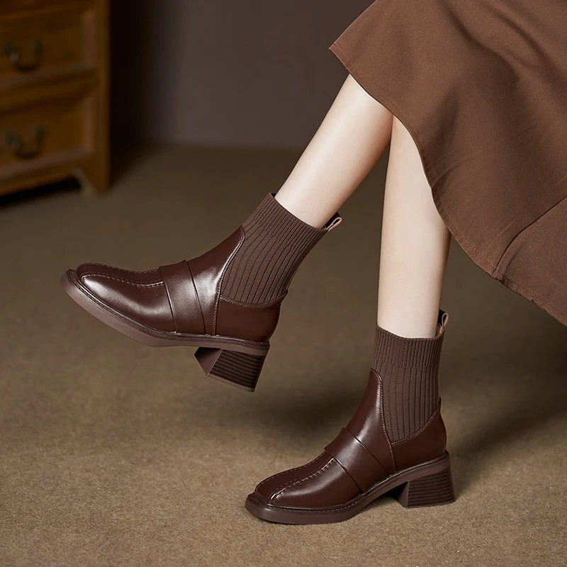 零尚舞度秋冬季新款牛皮针织英伦风方头短靴舒适百搭手工靴女 303