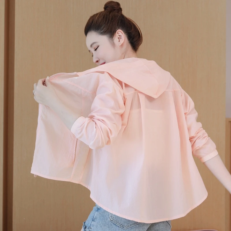 防晒衣女2025年新款夏季轻薄宽松短外套遮阳皮肤风衣夹克短外套