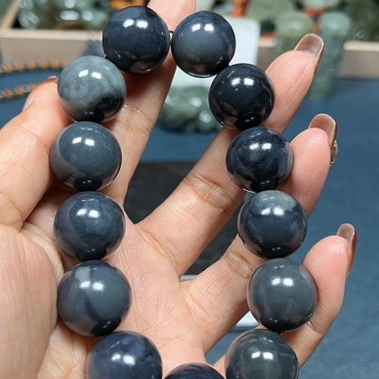 和田玉手串未镶嵌