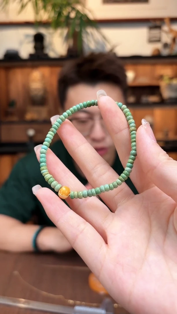 【闪购商品】绿松石手串18K金镶嵌绿松石直切手串WY