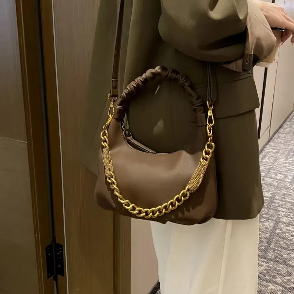 【佐伊甄选】SKL-H023-摩卡色轻奢女士时尚通勤小众气质百搭手提包