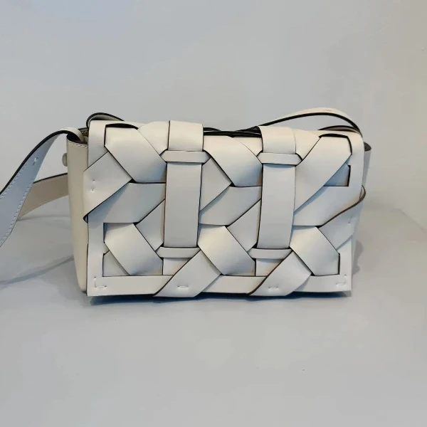 【ZOE】XKY-3942-白色轻奢女士时尚气质小众休闲单肩腋下斜跨包