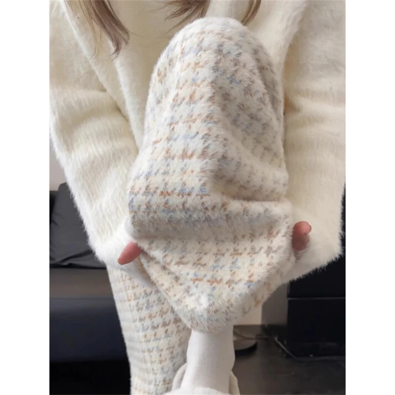 窄版格子裤子女秋冬2025新款高腰休闲直筒白色仿羊毛千鸟格阔腿裤