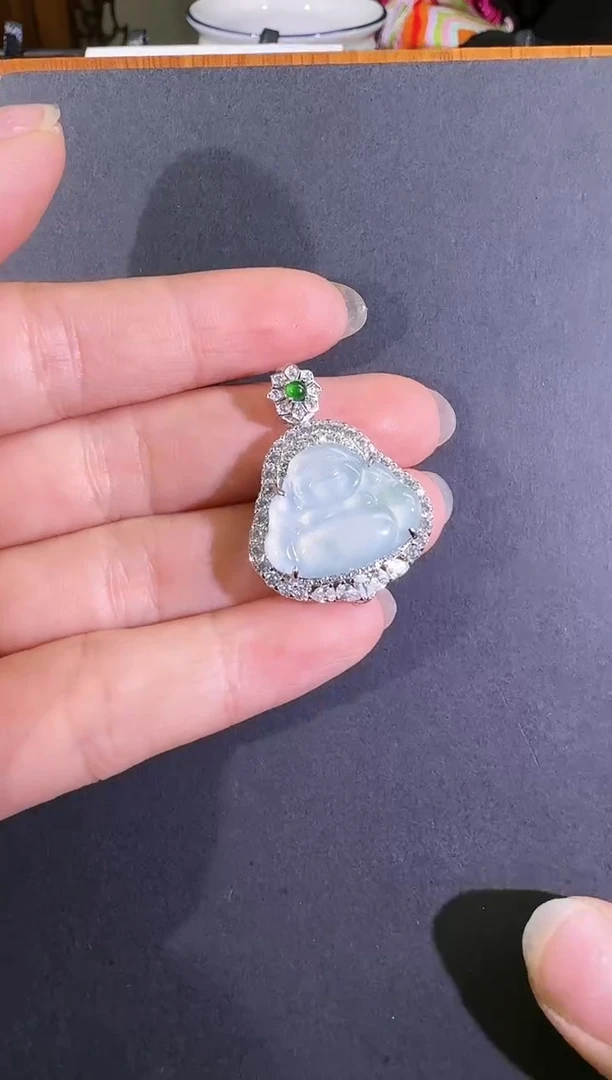 【闪购商品】翡翠吊坠(不含链)银S925镶嵌佛公