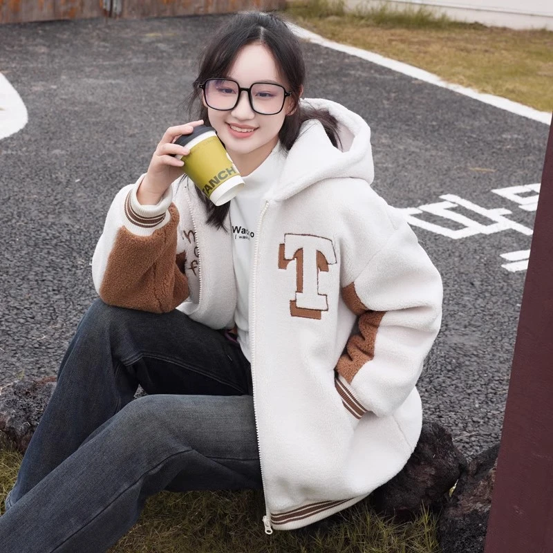 女大童羊羔毛外套加厚连帽刺绣拼接棉服初中学生少女冬装加绒棉衣