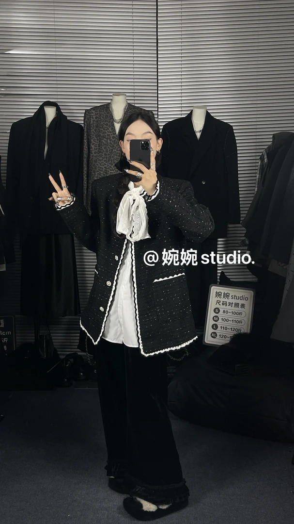 【婉婉studio】秋冬新款韩系时髦洋气小香风花朵珍珠纽扣宽松外套