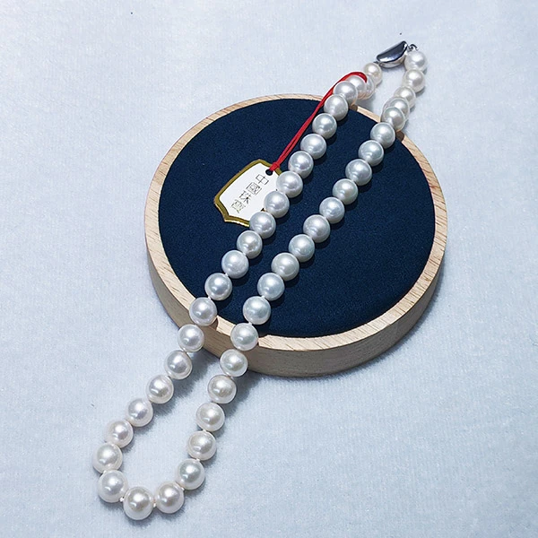 诸暨淡水无核珍珠9-10mm圆珠强光【品质款6A+】优雅项链时尚百搭