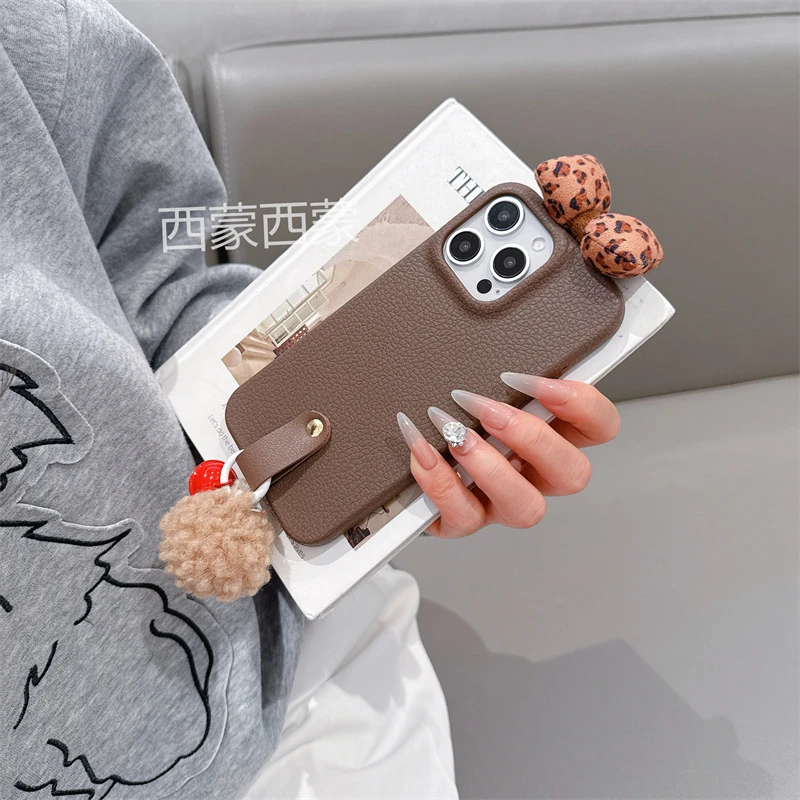 豹纹毛球适用苹果16PROMAX手机壳新款15/14女款13防摔12/11软壳xr