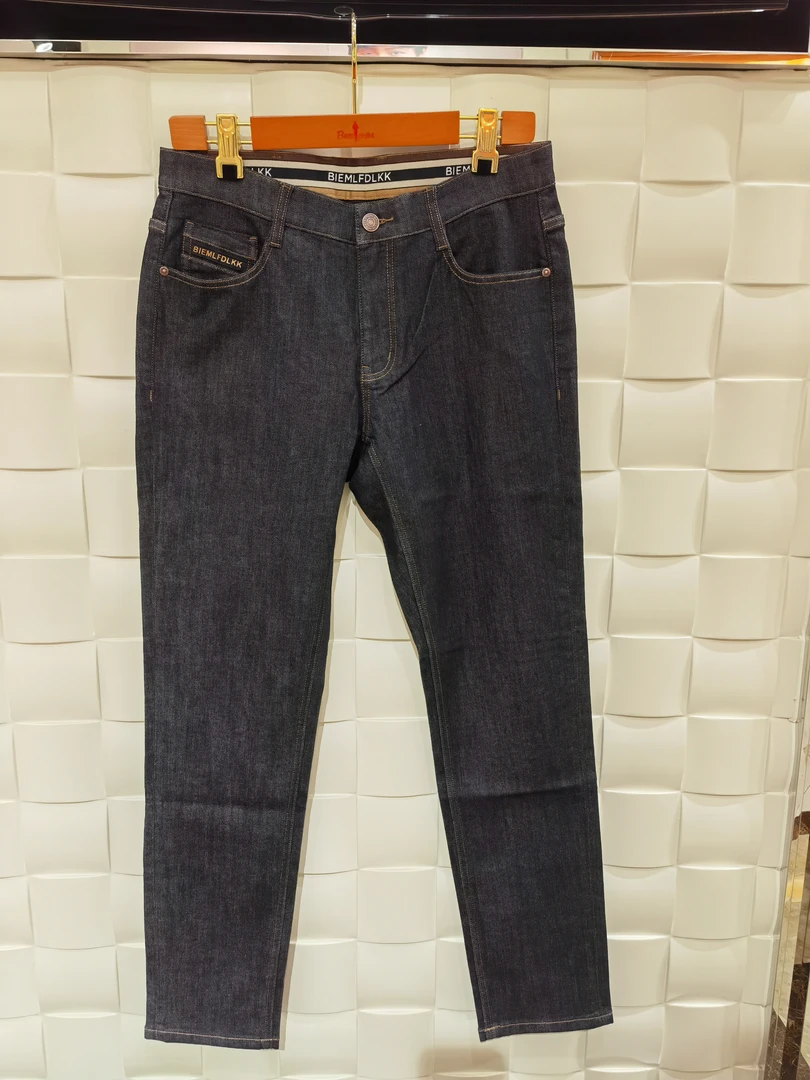 比音勒芬23秋季新款经典牛仔裤1001